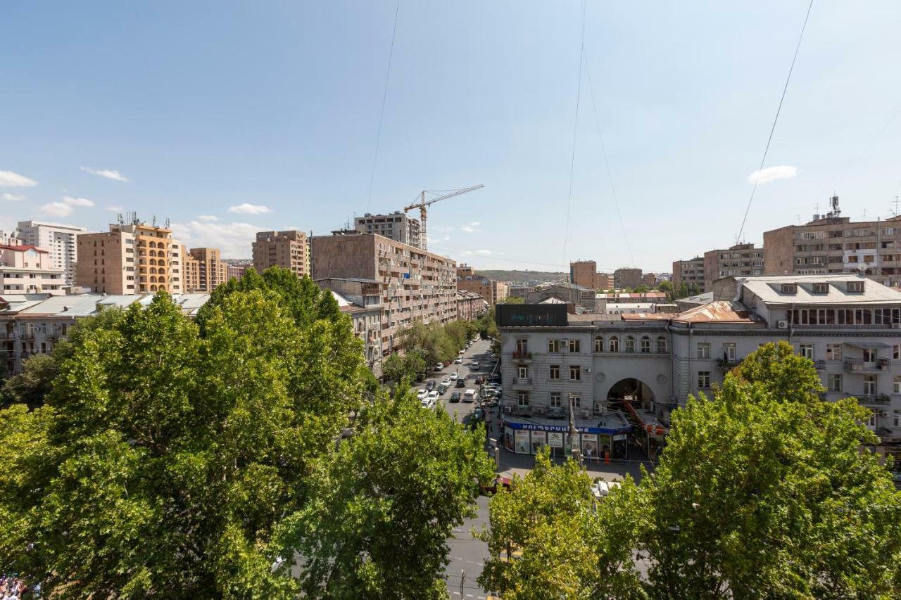 Umba Apartment N3 - Balcony And Mount Ararat View Erivan Dış mekan fotoğraf