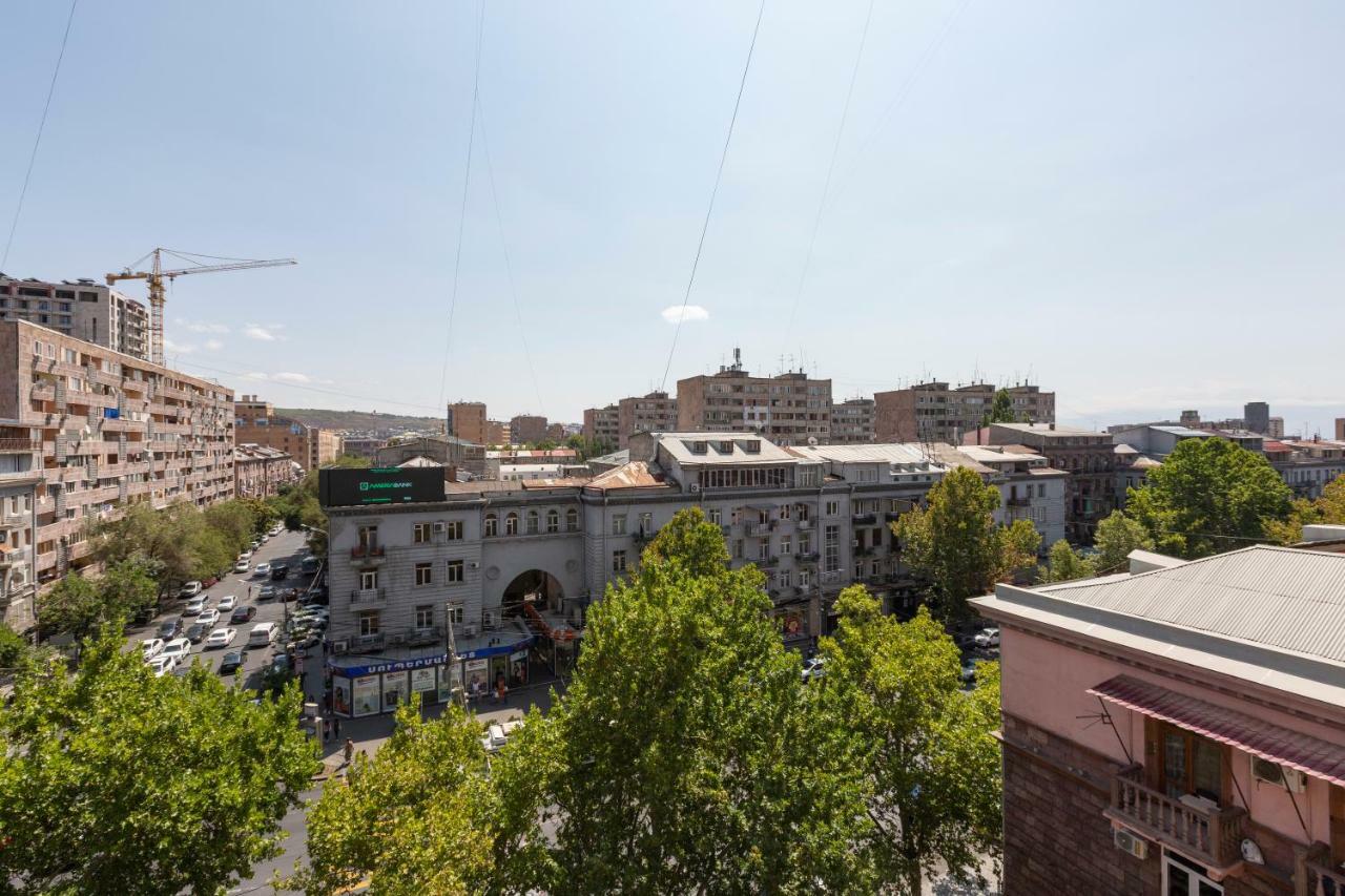 Umba Apartment N3 - Balcony And Mount Ararat View Erivan Dış mekan fotoğraf